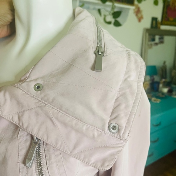 BCBG Jacket - Picture 6 of 9